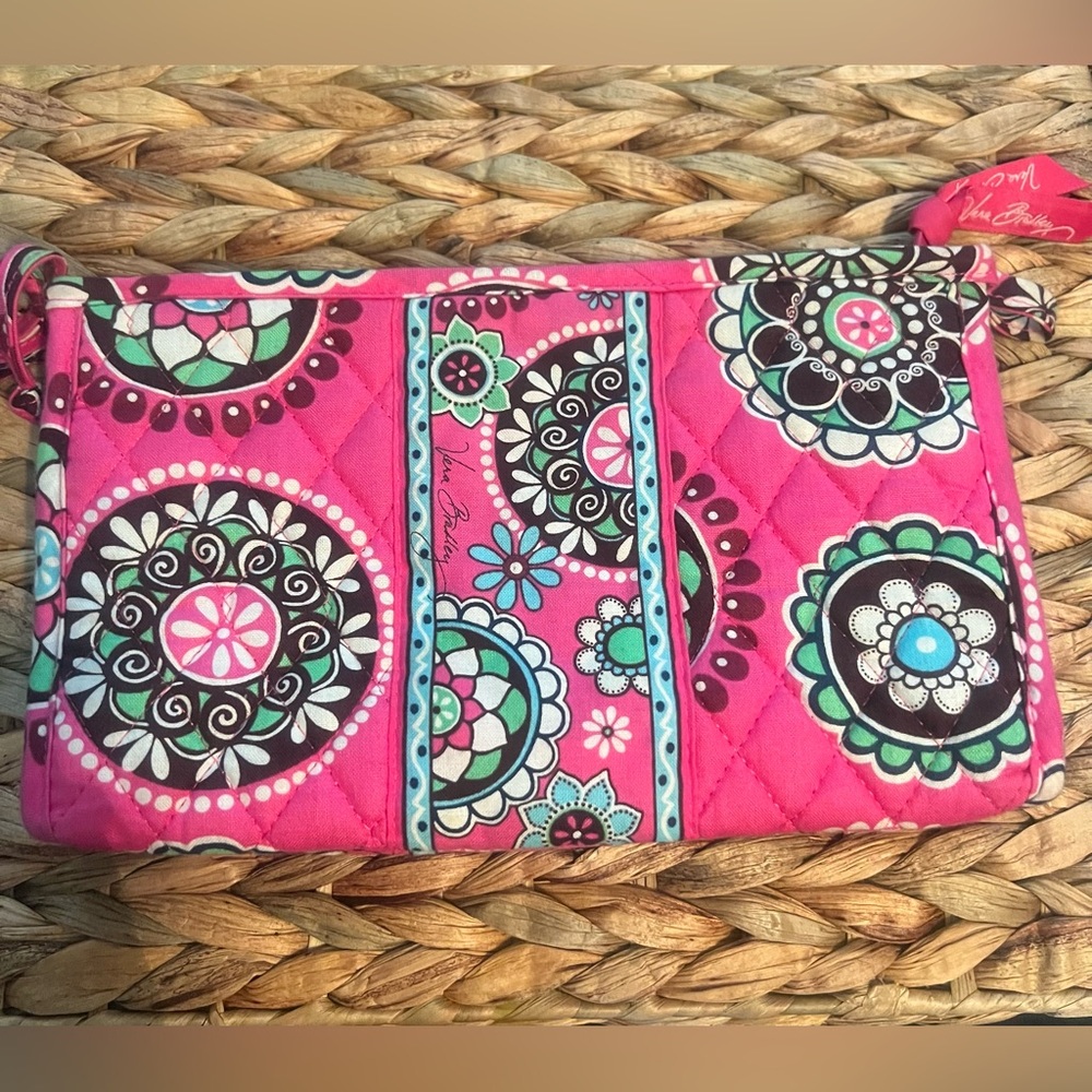 🎃Vera Bradley Medium Clutch/Pouch